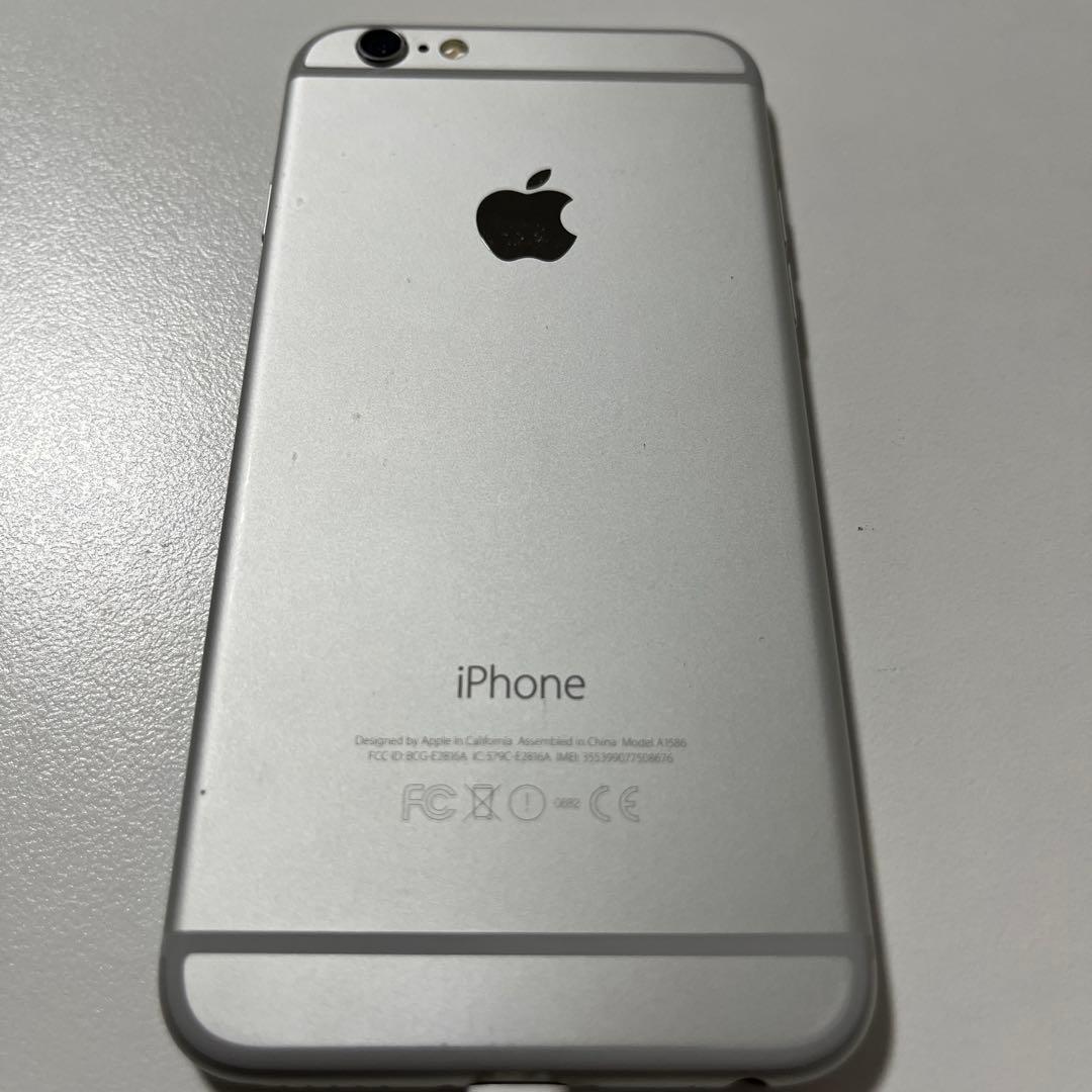 Apple iPhone 6 シルバー 本体