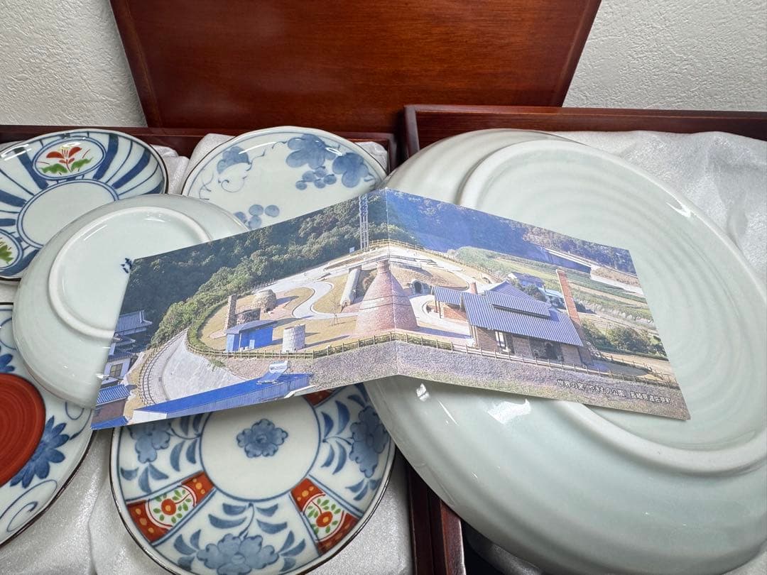 有田焼 清秀 絵変り 銘々皿揃 5枚＋大皿1枚 木箱入り