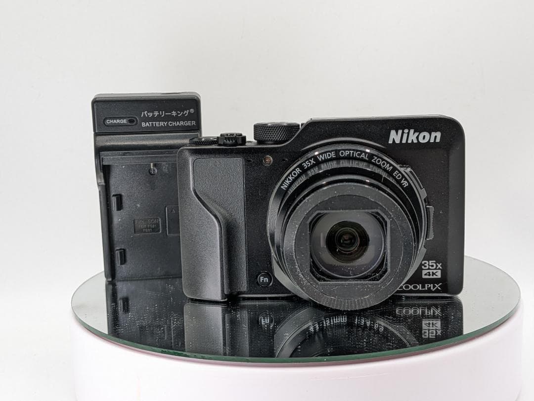 【スマホでは届かない・美品】Nikon デジカメ COOLPIX A1000