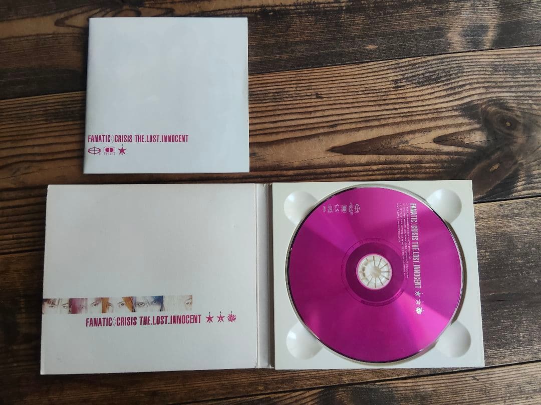 FANATIC◇CRISIS まとめ売り サイン色紙　CD パンフレット　V系