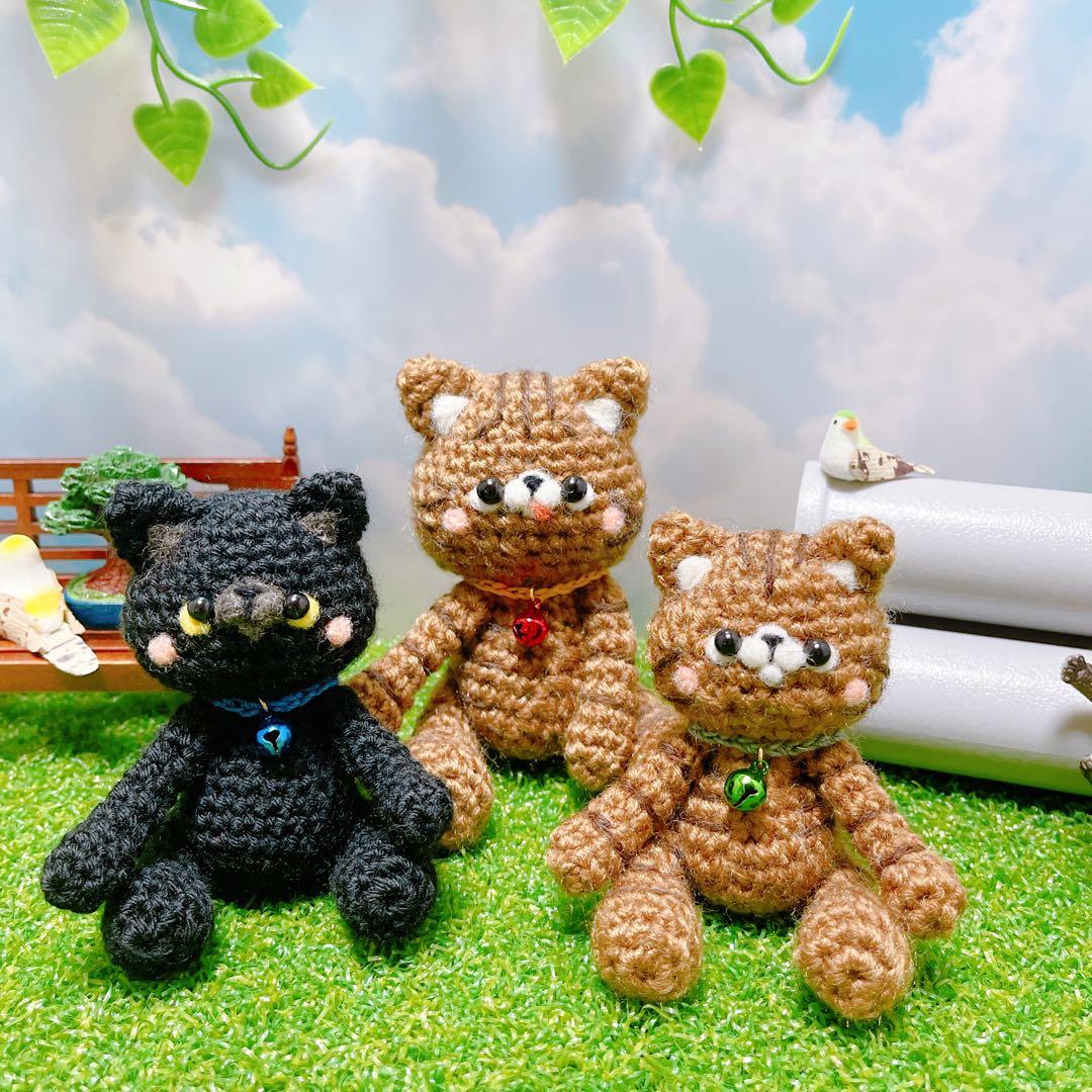 あみぐるみ　コロコロ仲良し茶トラたん兄弟と従兄弟の黒たん☺︎☺︎☺︎