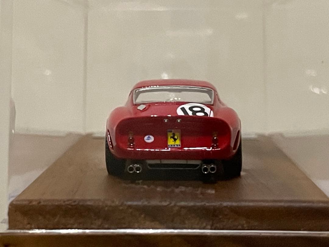 Ferrari 250 GTO ミニカー 赤 18