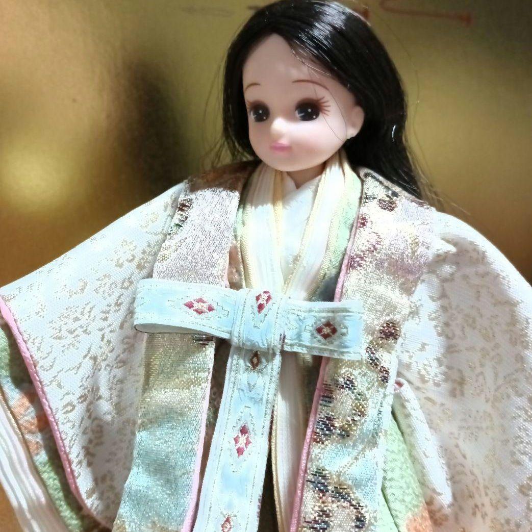 リカちゃん おひなさま 雛人形 着せ替え 平安装束 十二単風