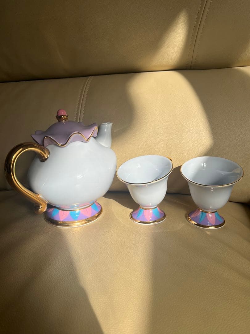 ディズニー 美女と野獣　ポット夫人 チップ　ティーポットセット