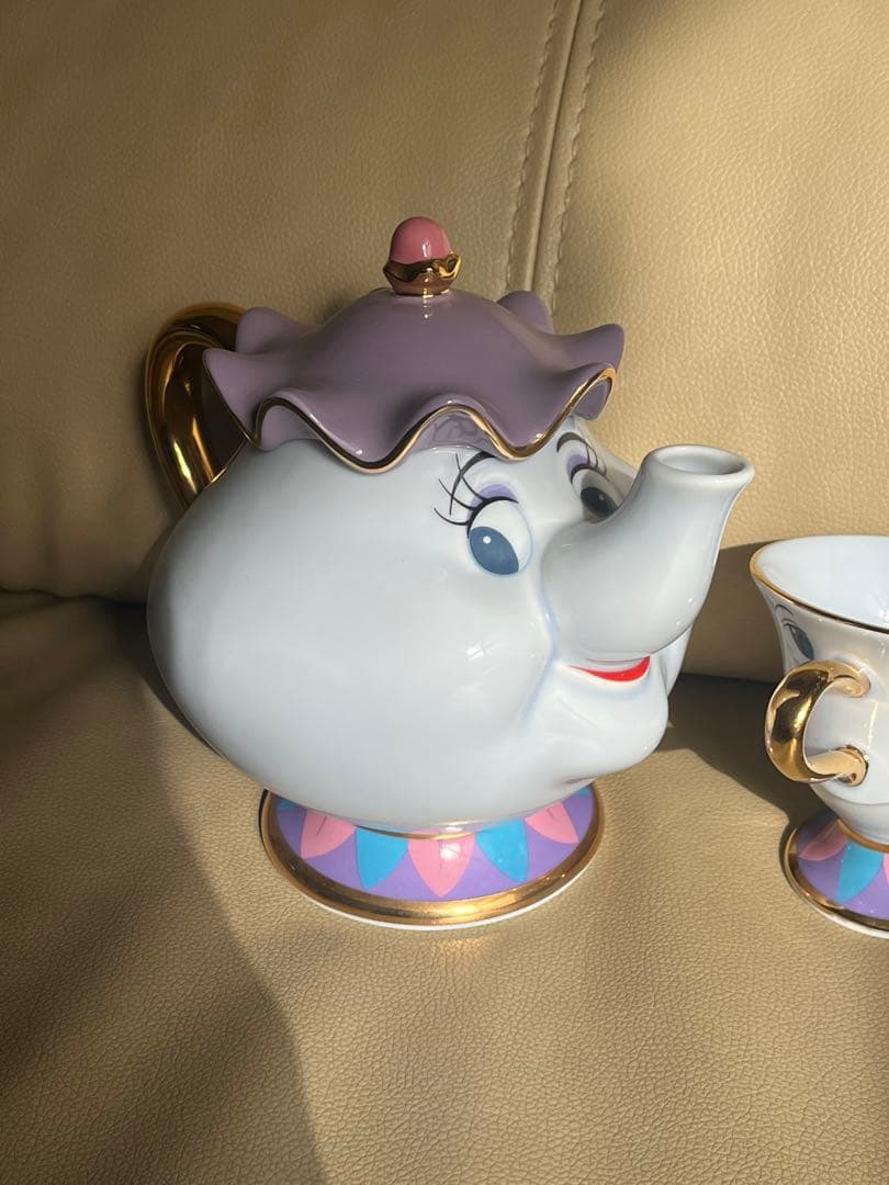 ディズニー 美女と野獣　ポット夫人 チップ　ティーポットセット