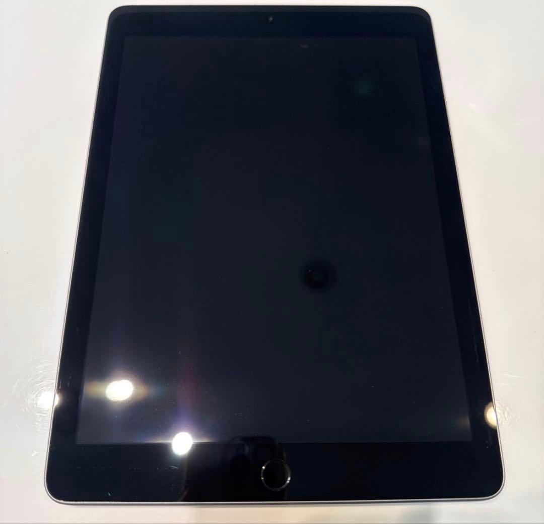 iPad6 第6世代 32GB WIFIモデル