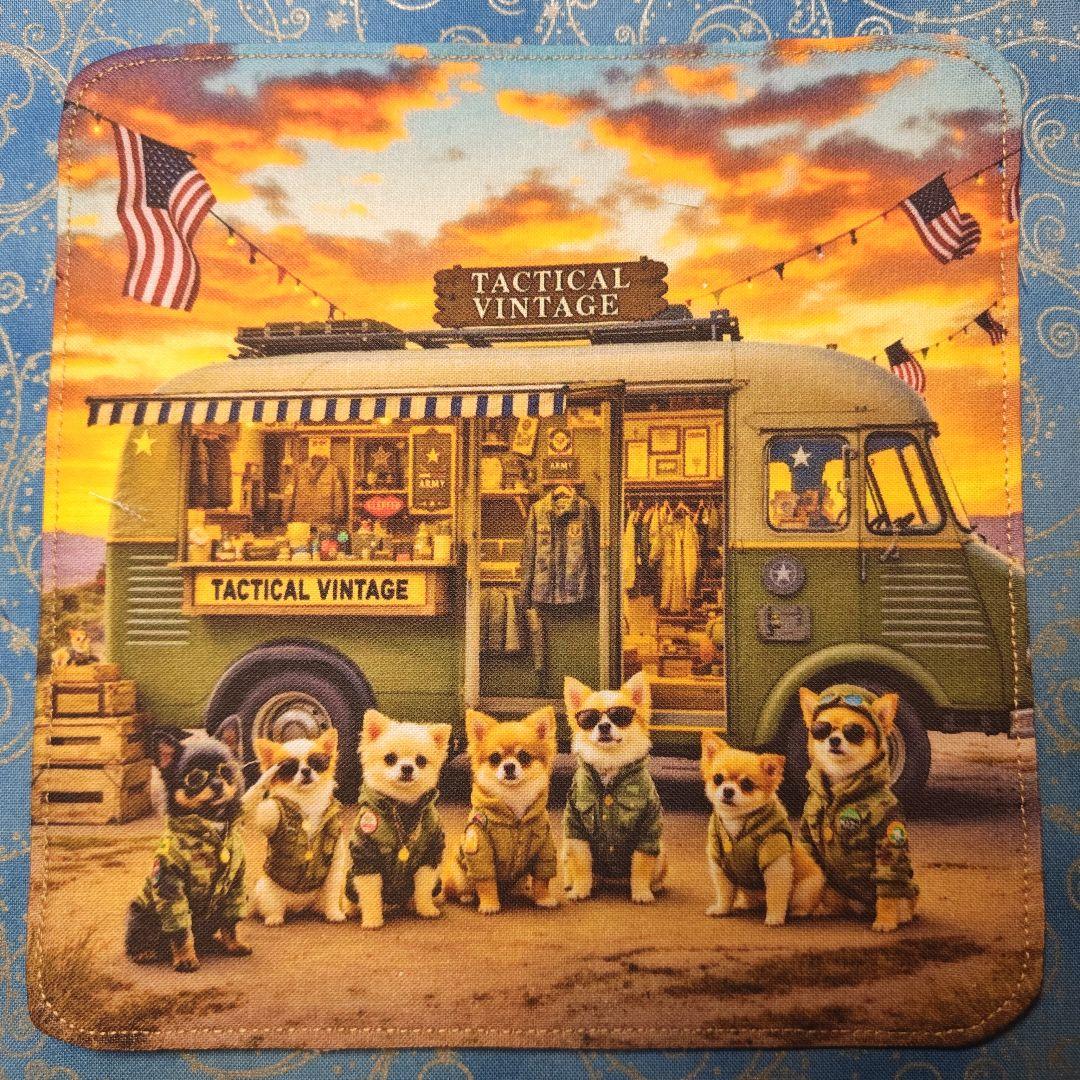 Yourelia　4重ハンカチ　ポメラニアンちゃん柄 18枚