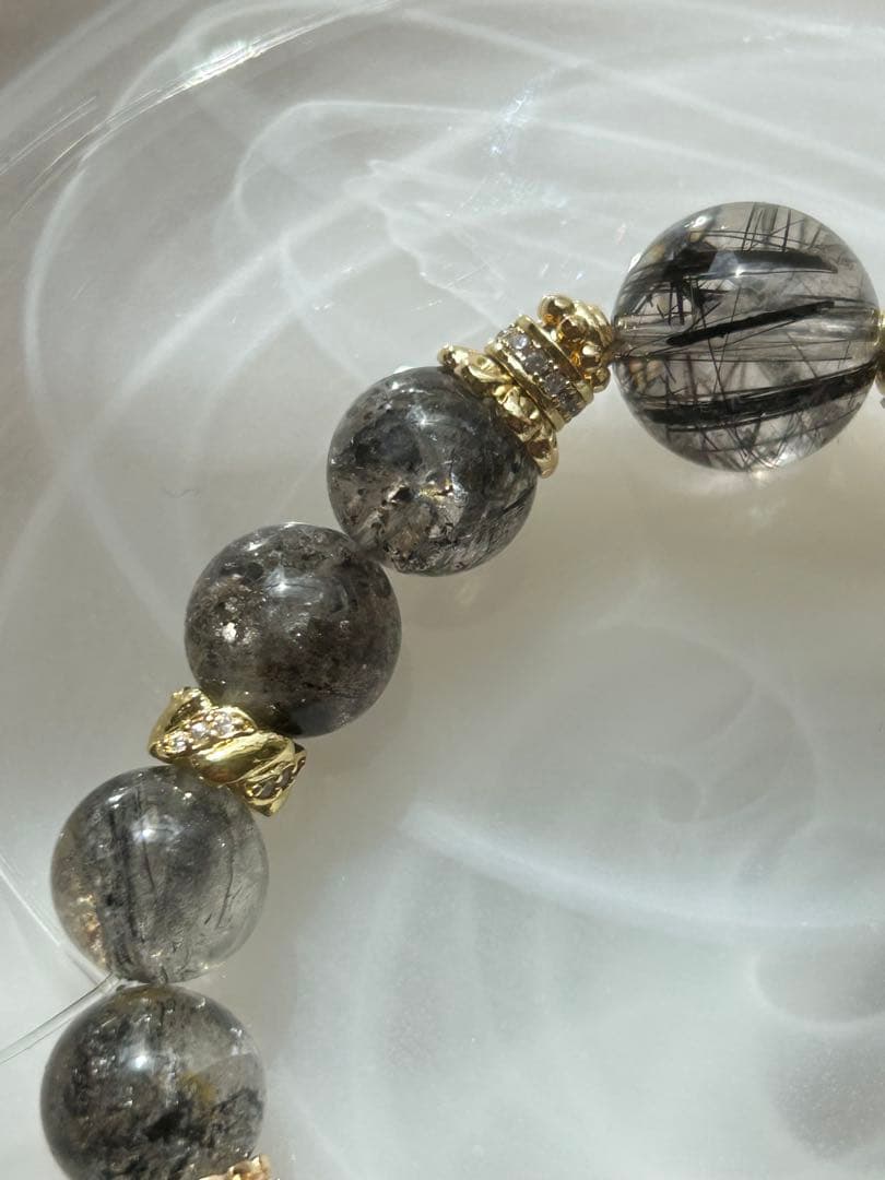 ブラックルチル、ブラックエレスチャル水晶のブレスレット