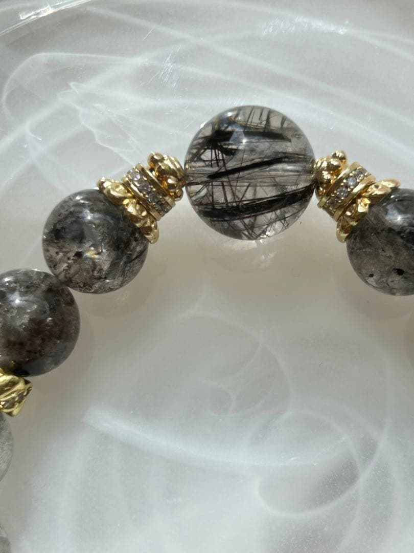 ブラックルチル、ブラックエレスチャル水晶のブレスレット