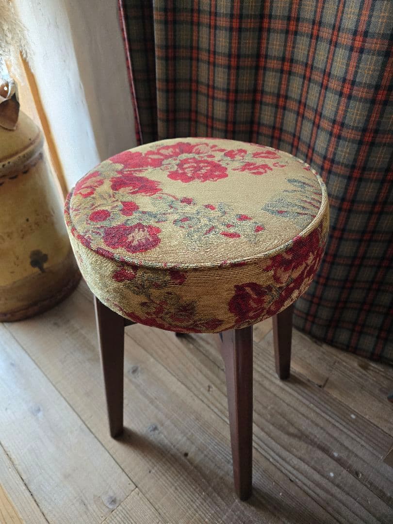 アンティーク　スツール　ファブリック