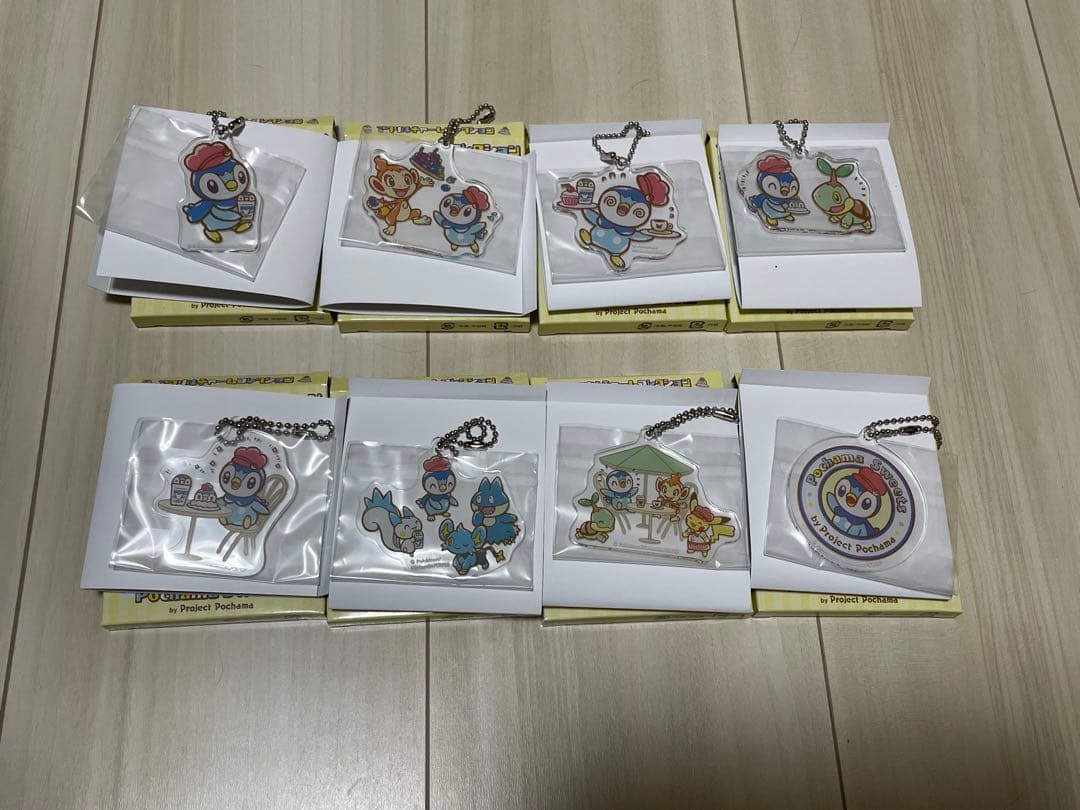 アクリルチャームコレクション　pochama sweets BOX全8種