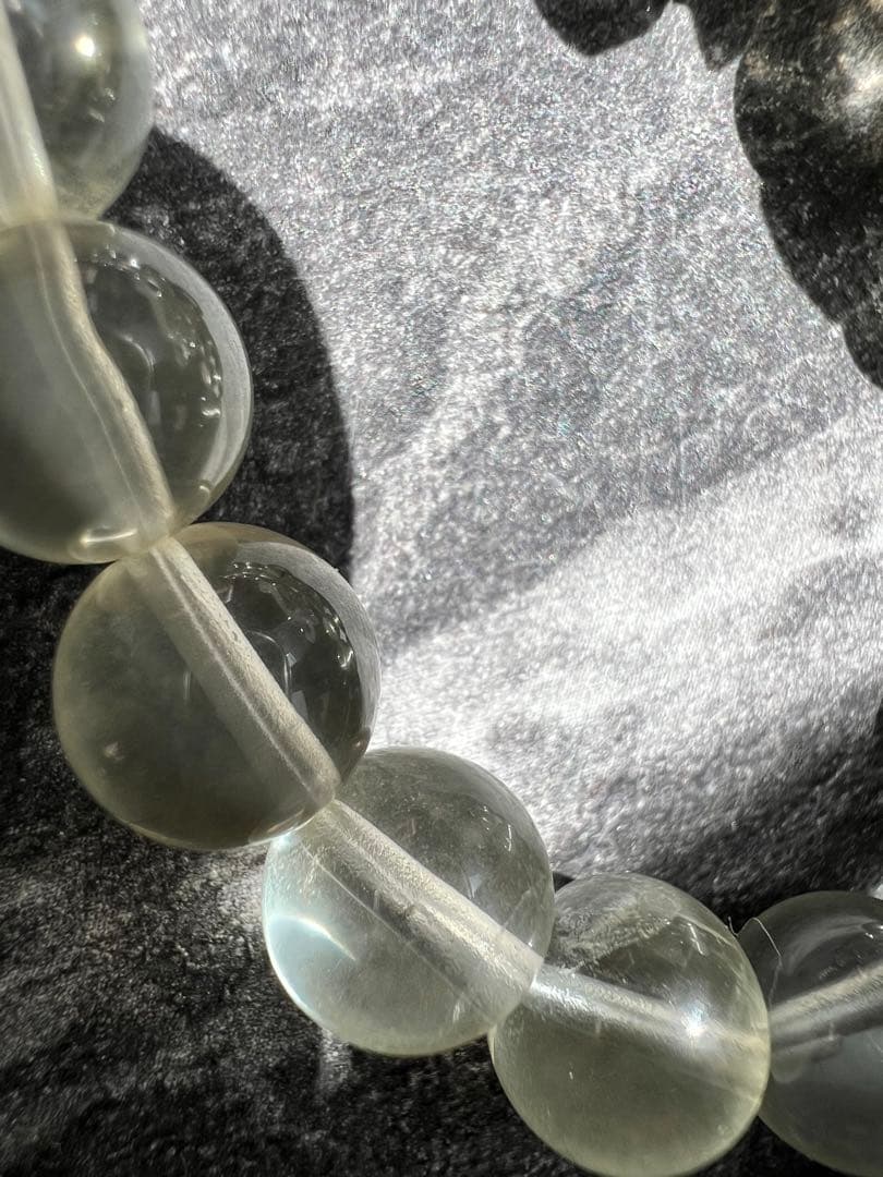 極上/透過リビアングラス 8mm ブレスレット 内径16cm 天然石 隕石 希少