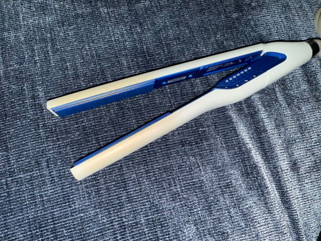 ヘアビューロン　ストレート　3DPLUS　リュミエリーナ　ヘアアイロン