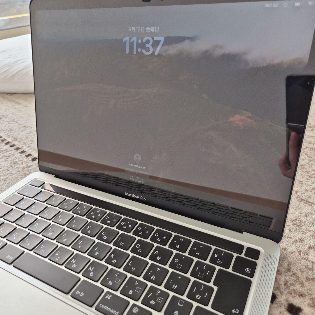 Apple 2020 MacBook Pro　13インチ8GB RAM512GB