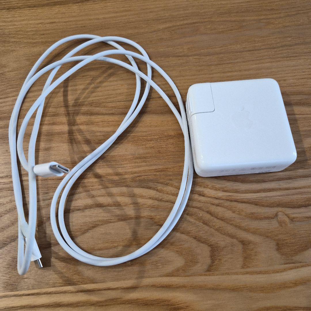 Apple 2020 MacBook Pro　13インチ8GB RAM512GB