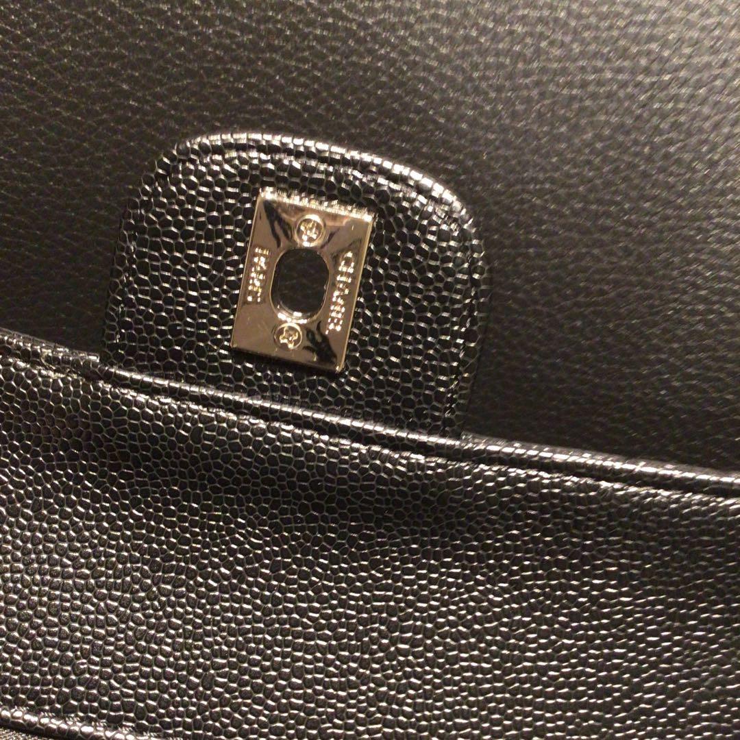 CHANEL ショルダーバッグ　シルバー ノベルティ