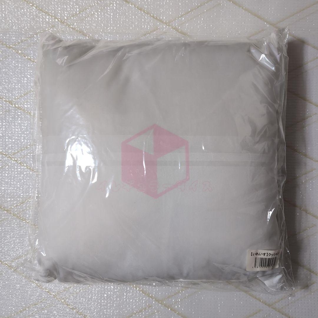 いれいす　クッション　ヴィレッジヴァンガード