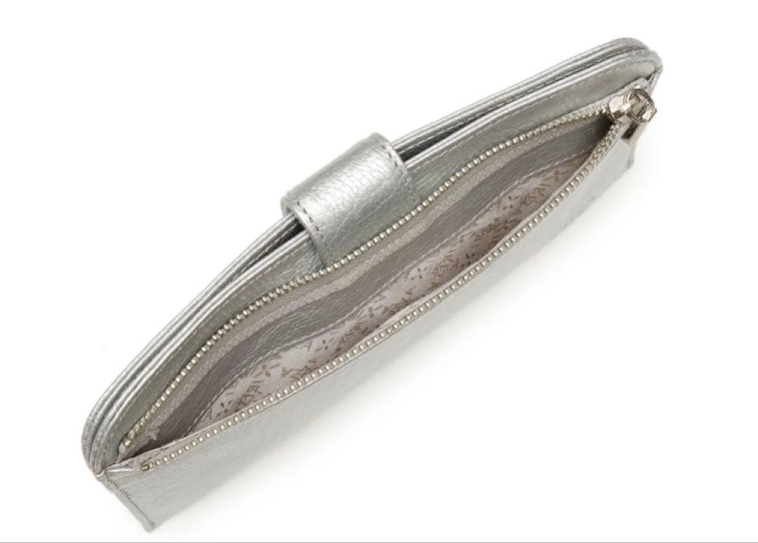 IBIZA イビザ　やぎ革 マルチケース　長財布