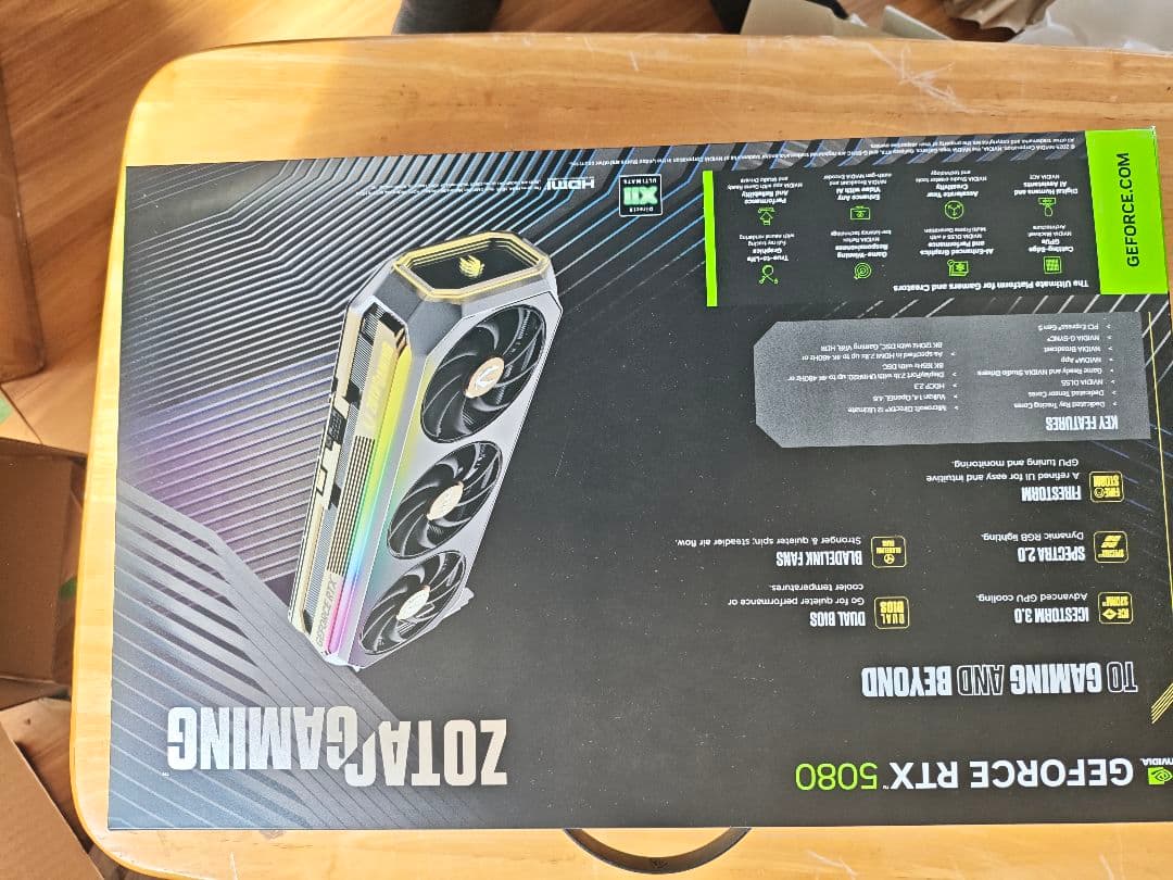 グラフィックボード・グラボ・ビデオカード ZOTAC GAMING GeForce RTX 5800