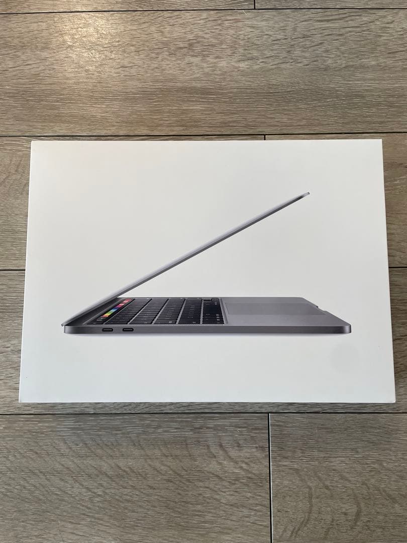 MacBook Pro 2020 13インチ