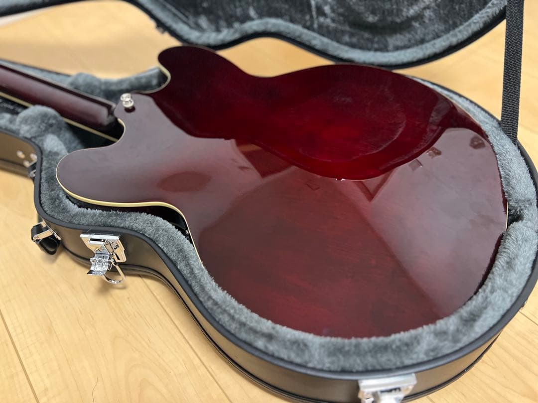 ギター Epiphone Riviera Noel Gallagher Wine Red