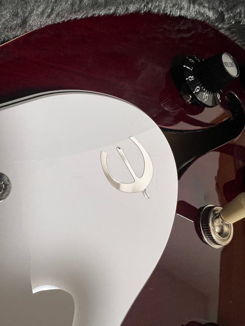 ギター Epiphone Riviera Noel Gallagher Wine Red