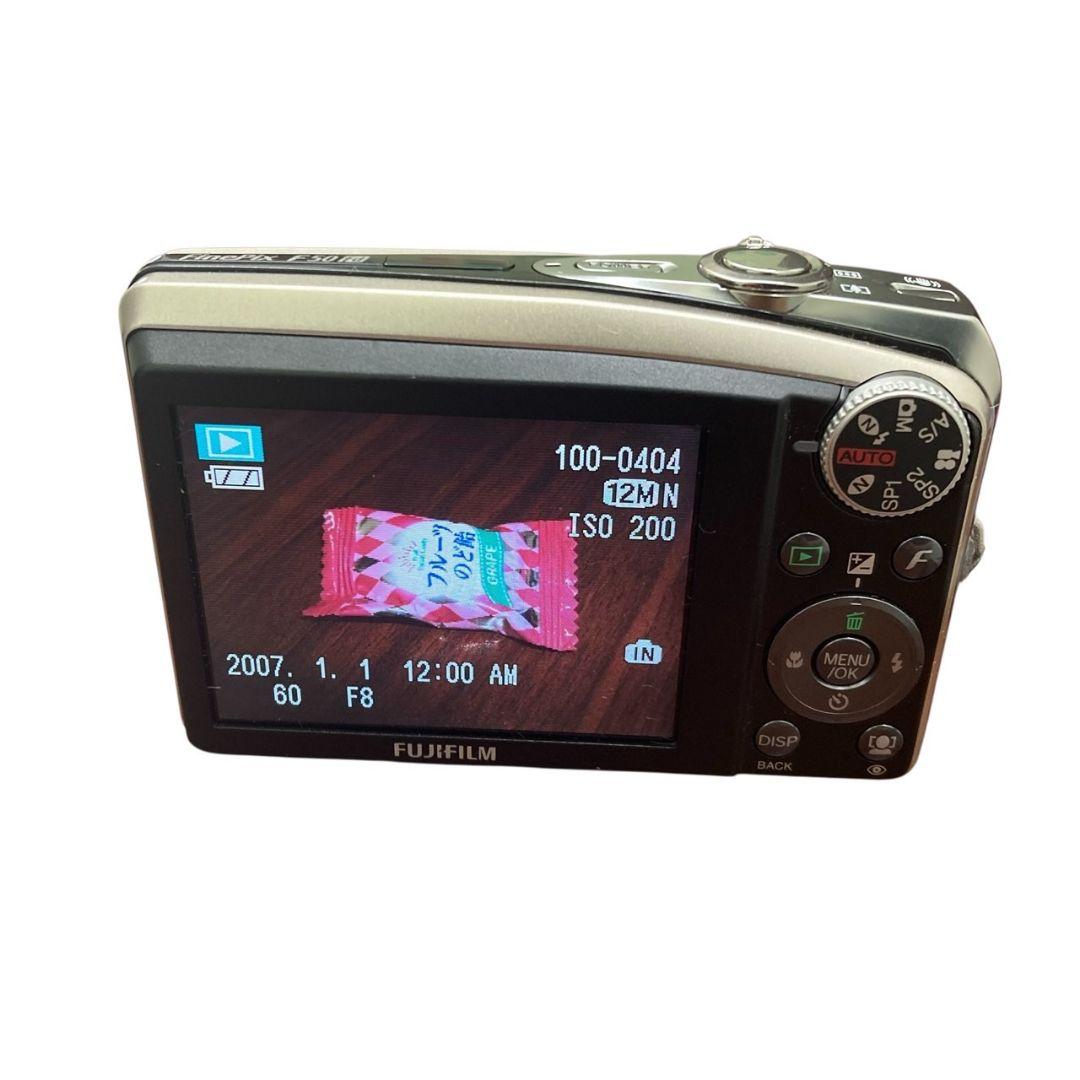 す*ず様 O19940 Fujifilm FinePix F50fd デジカメ