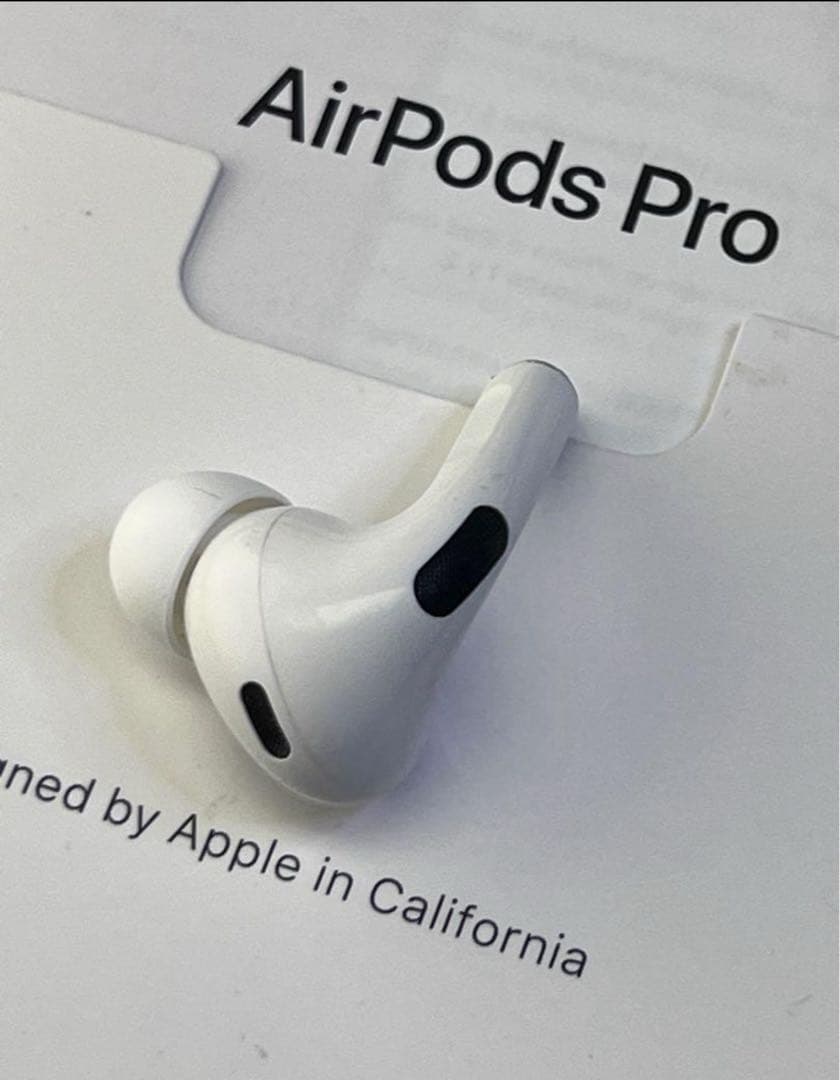 AirPods Pro（第2世代）の右耳のみA2698 Apple正規品美品