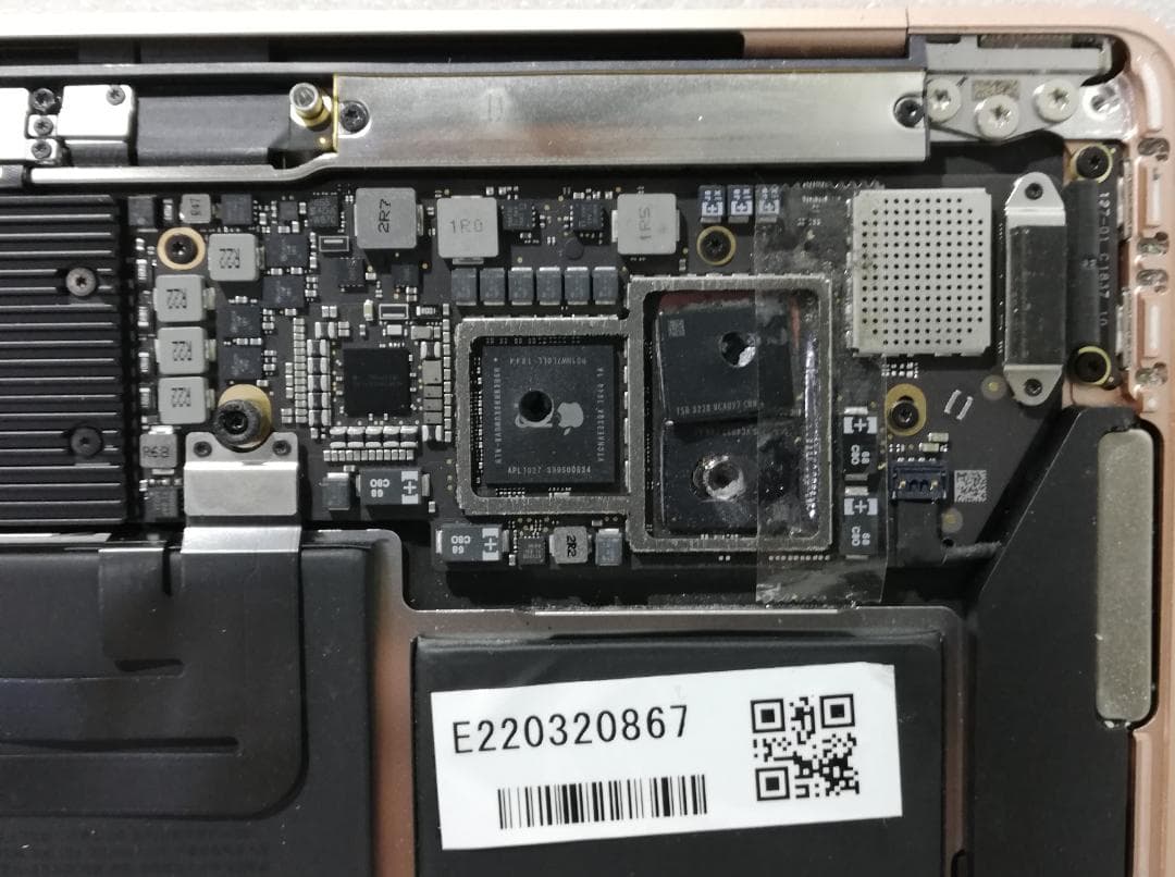 訳ありMacBook Air Retina A1932 13-inch 2018