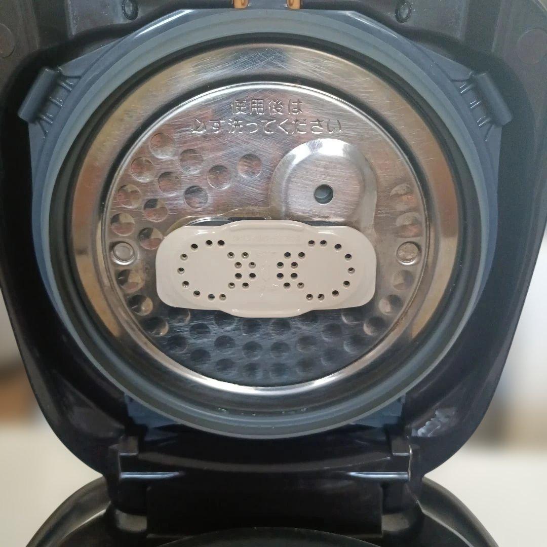 圧力IH炊飯器ジャーデジタル 5合 黒　NW-TA10　18年製