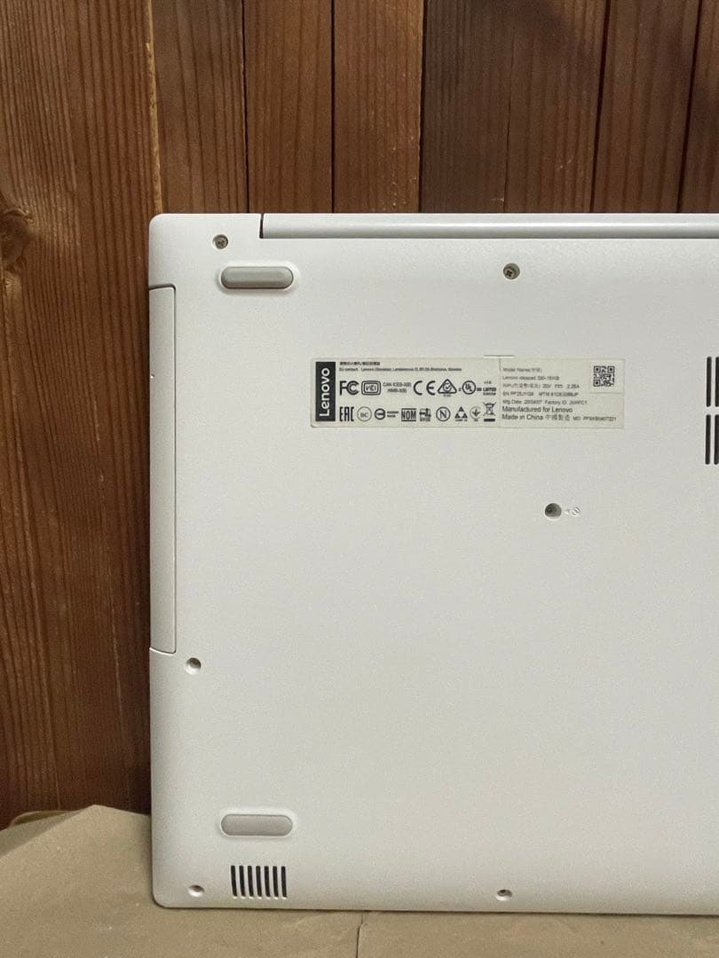 の*ん様 【完動品】美品Lenovo ideapad300-15IKB + 箱