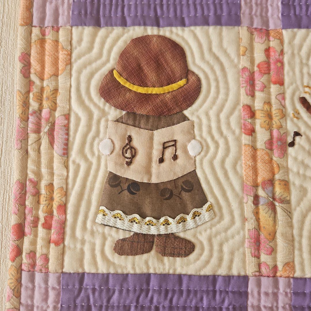 ✨スーちゃんとビリー君の楽しい音楽会✨ パッチワークタペストリー