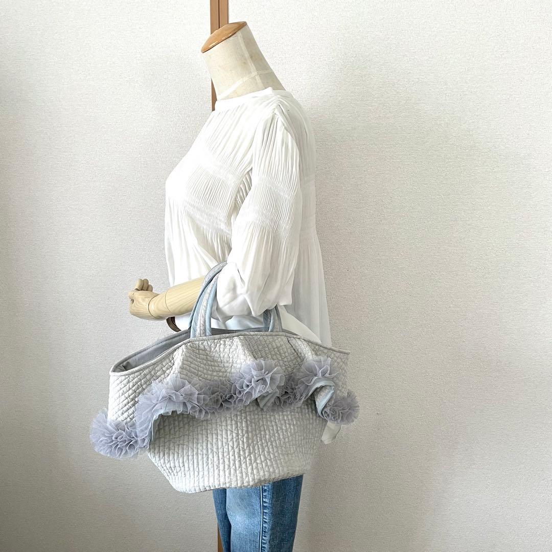 チュールフリル付き丸底マルシェバッグ　ヌビバッグ　ライトグレー　ハンドメイド
