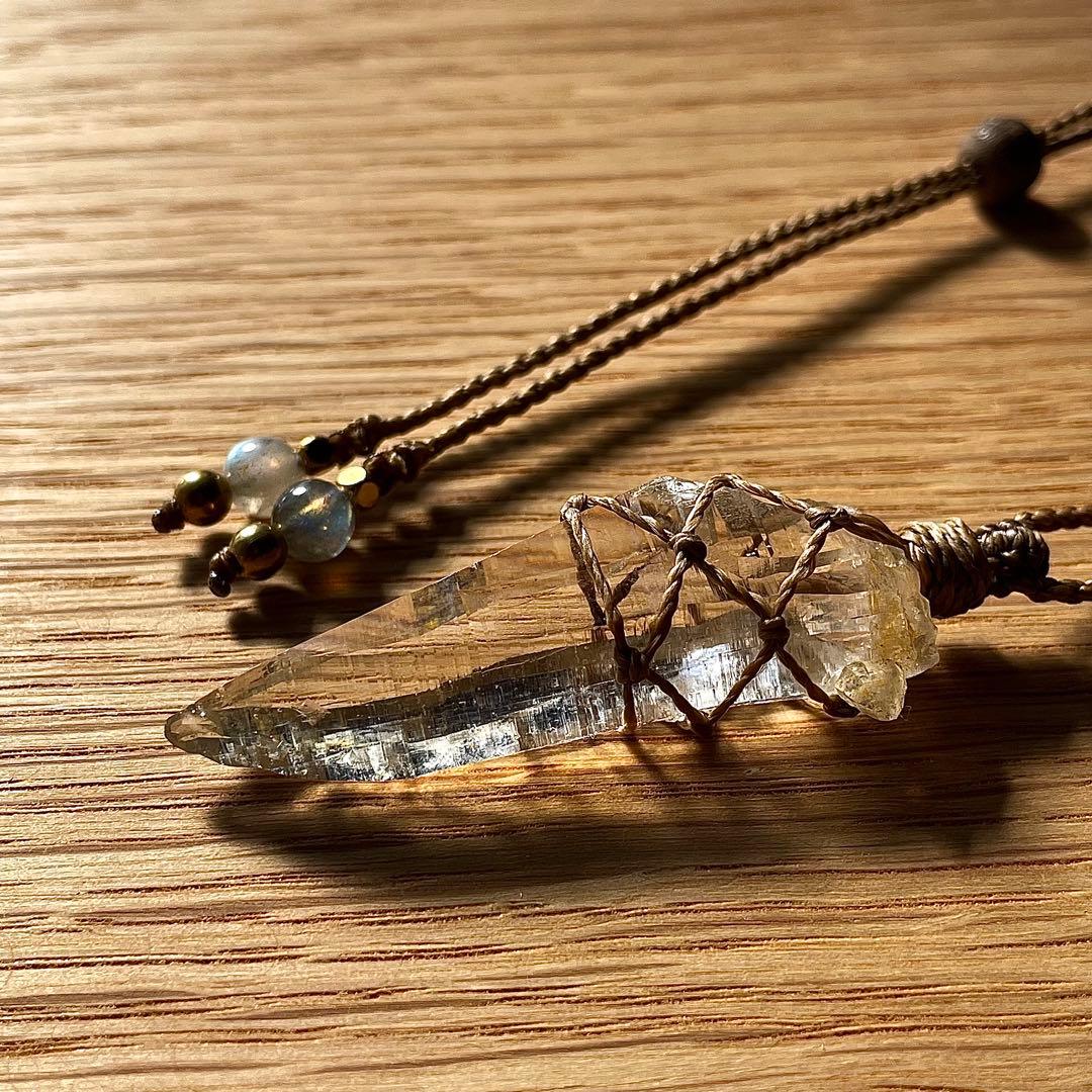ヒマラヤ水晶 ガネッシュヒマール ＊ マクラメペンダント ネックレス 58