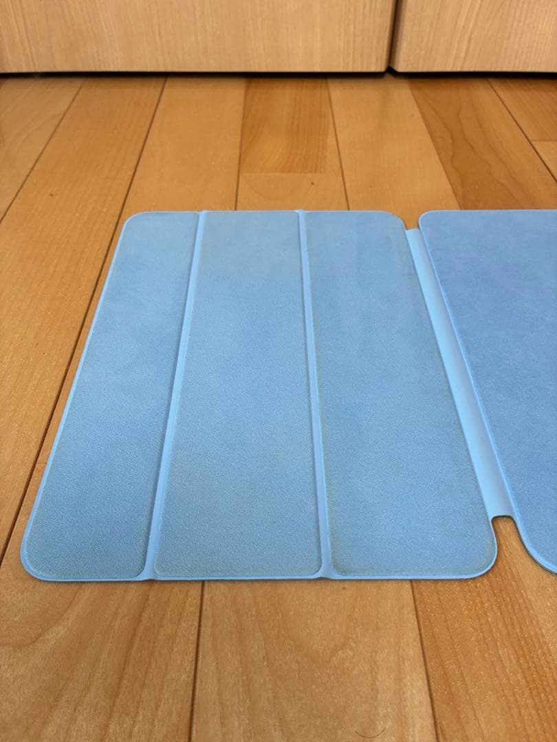 iPad(第10世代) シルバー Wi-Fi 64GB 純正カバー付