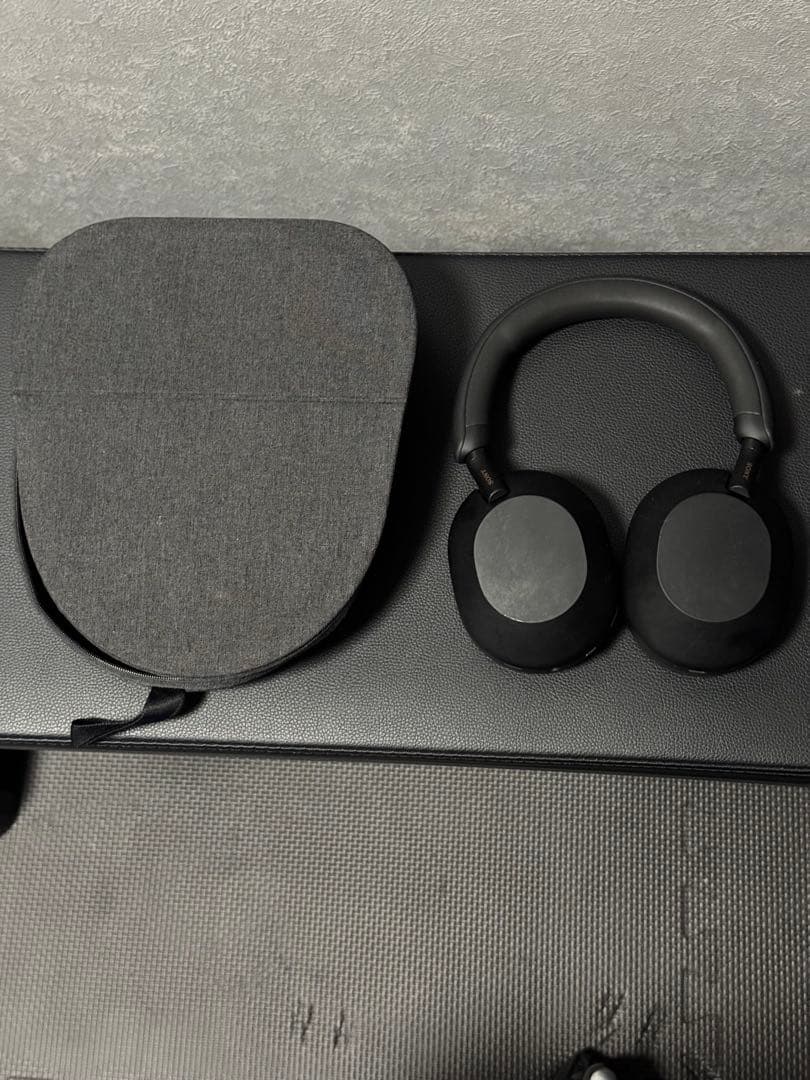 SONYヘッドホン-WH-1000XM5