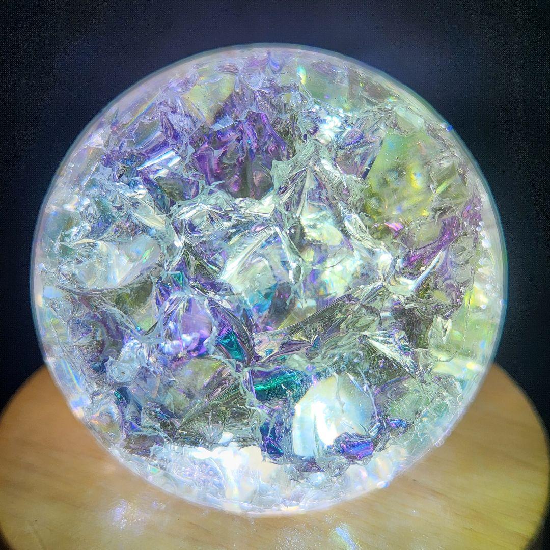 大人気【新品】エンジェルオーラクラック水晶スフィア 約60ミリ弱 usbライト