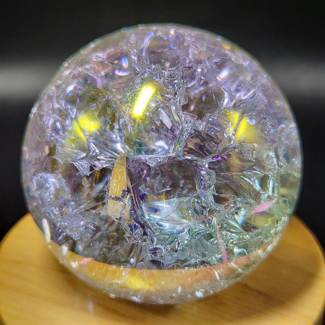 大人気【新品】エンジェルオーラクラック水晶スフィア 約60ミリ弱 usbライト