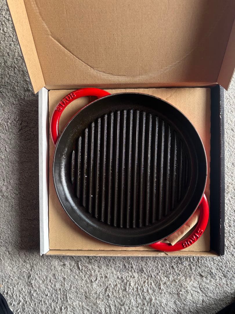 staub 鋳鉄 グリルパン 赤 26cm