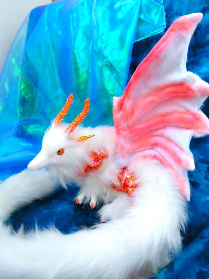 妖精翼龍アートドール ハンドメイドぬいぐるみ 龍 ドラゴン 神龍 幻獣 蓄光龍神
