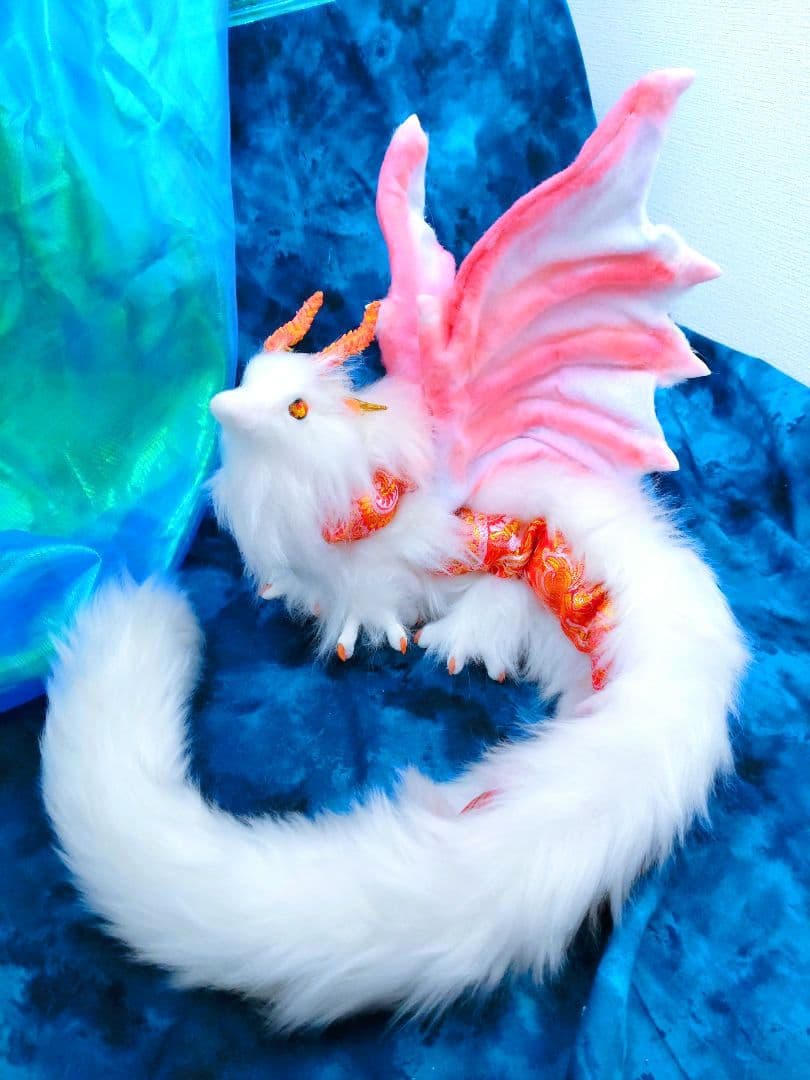 妖精翼龍アートドール ハンドメイドぬいぐるみ 龍 ドラゴン 神龍 幻獣 蓄光龍神