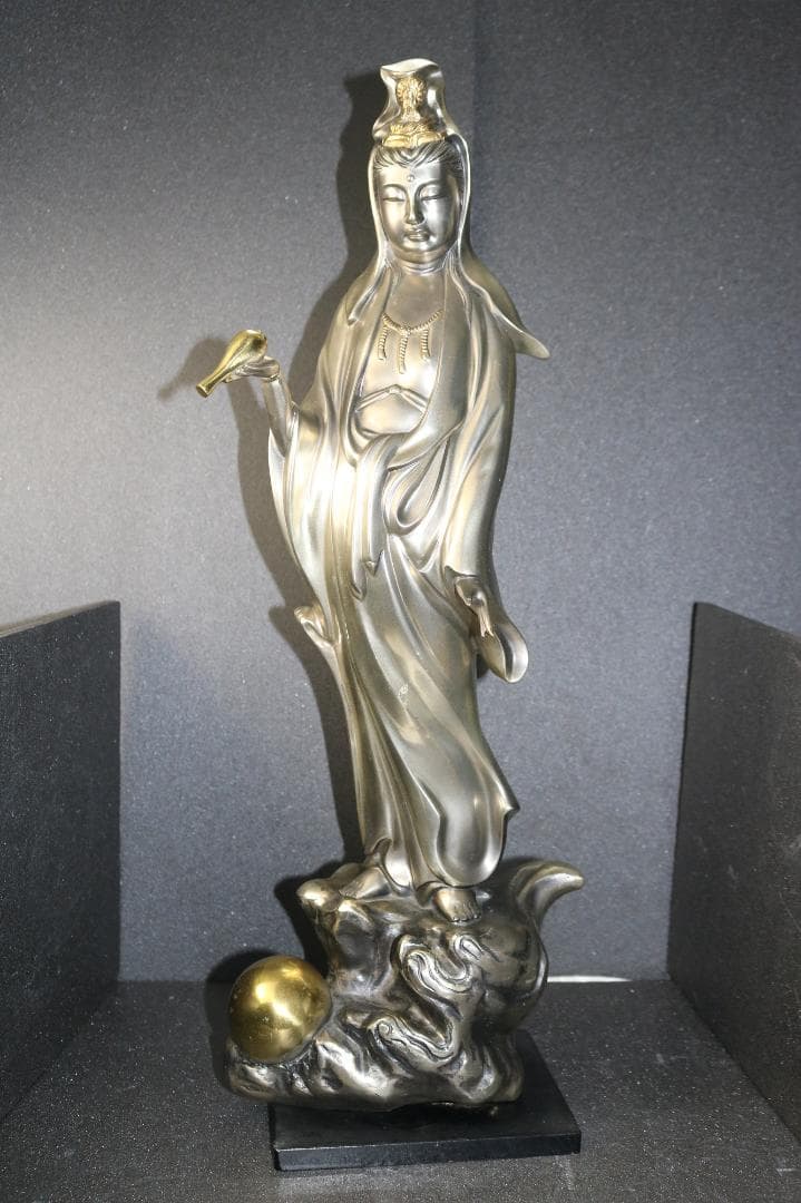 大型６４ｃｍ　観音菩薩像　洋銀製ブロンズ像