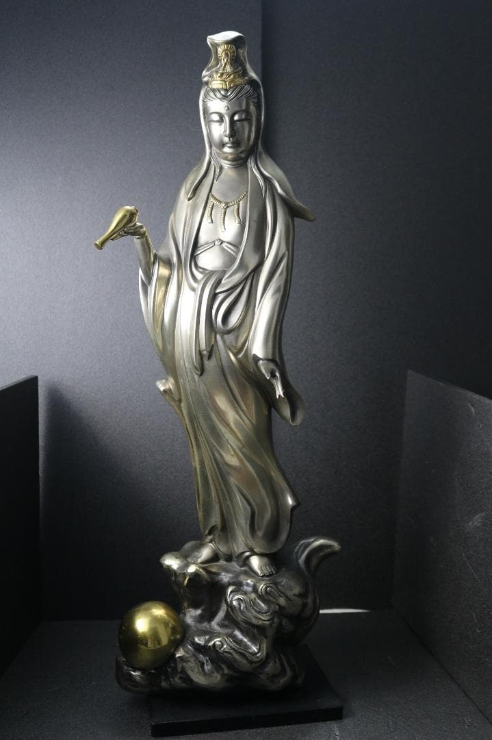 大型６４ｃｍ　観音菩薩像　洋銀製ブロンズ像