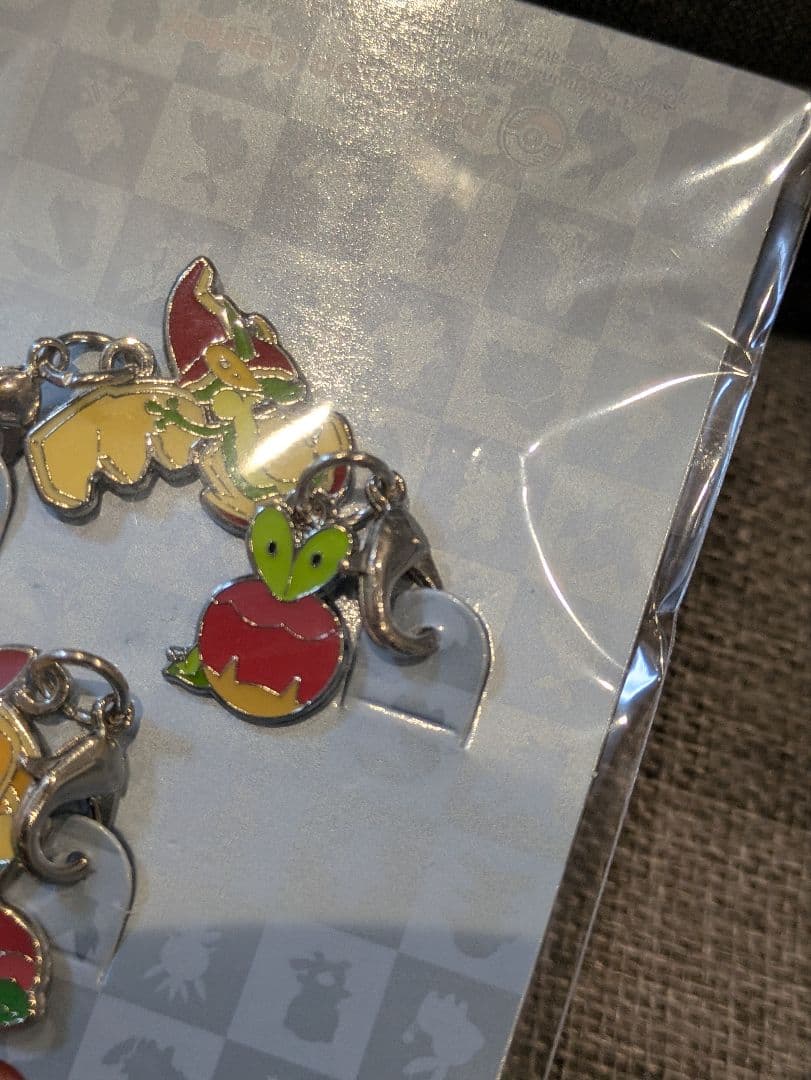 ポケモンセンター限定 カジッチュ セット アップリュー メタルチャーム