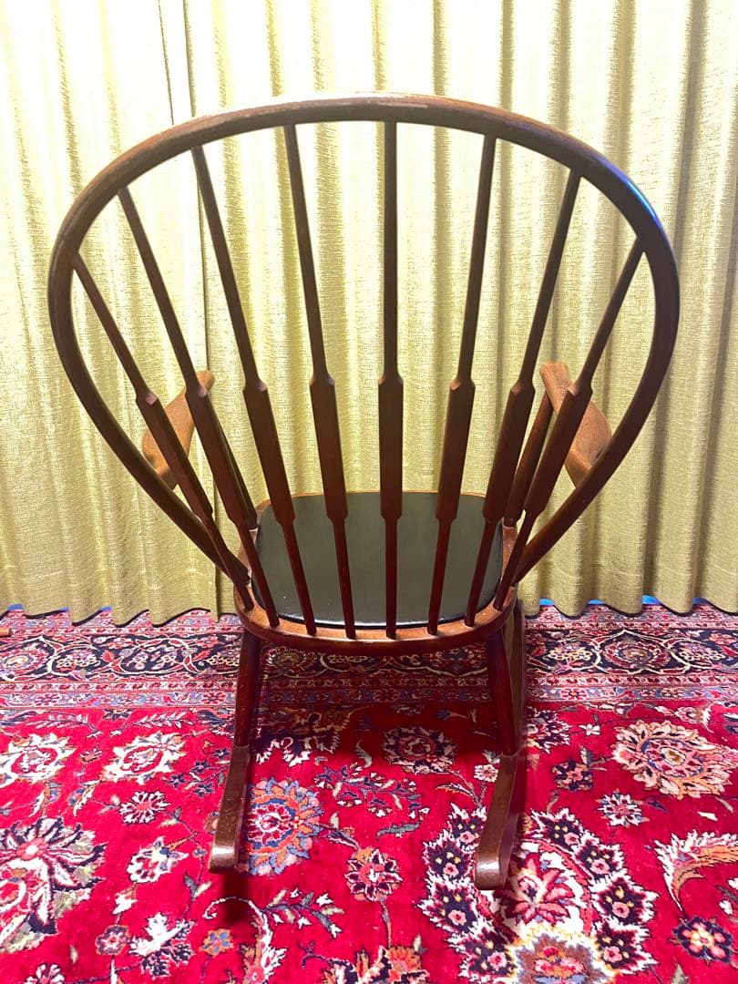 【希少】北欧　ビンテージ　デザイン　ピーコックチェア　秋田木工　ロッキングチェア
