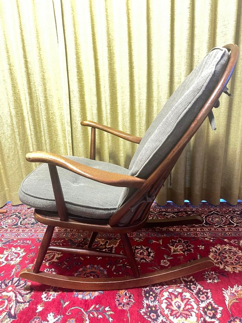 【希少】北欧　ビンテージ　デザイン　ピーコックチェア　秋田木工　ロッキングチェア