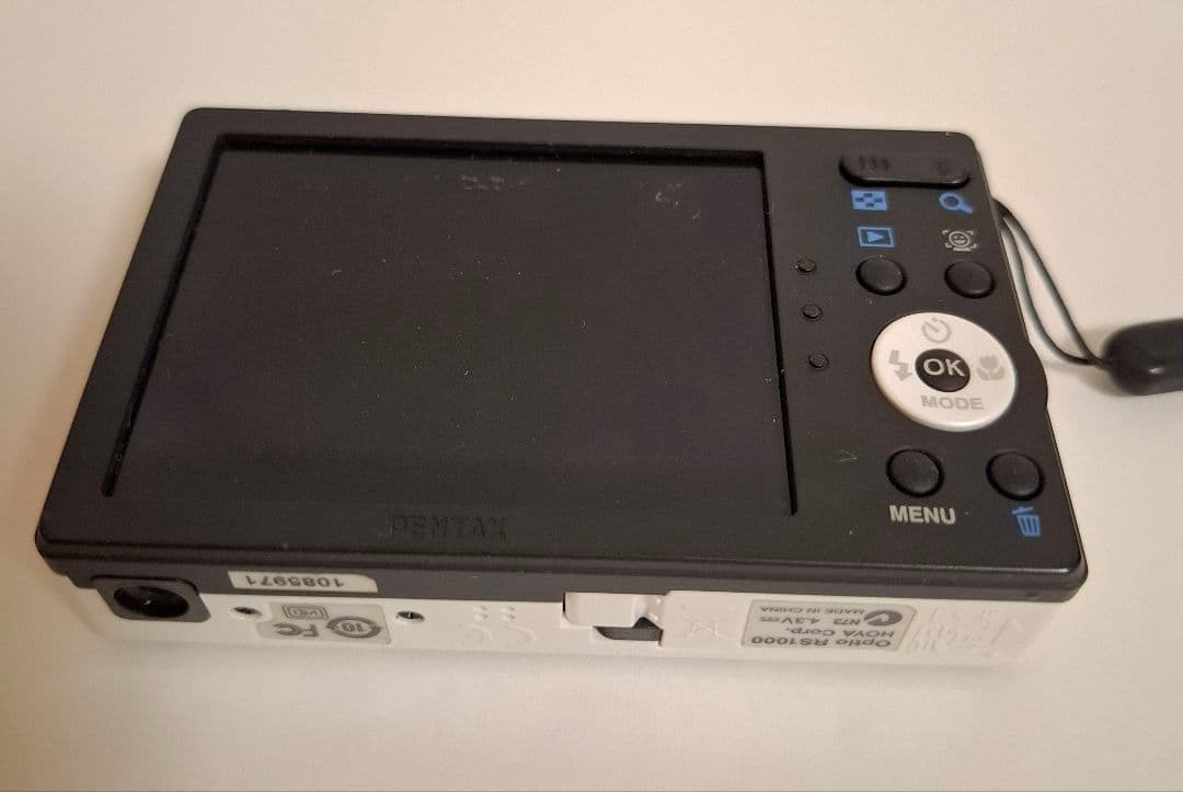 ペンタックス PENTAX OPTIO RS1000 デジタルカメラ