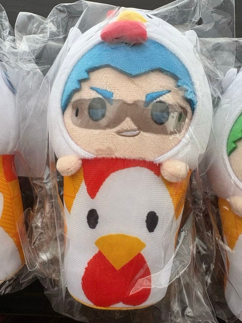 2bro. からあげクンぬいぐるみ・缶バッジセット