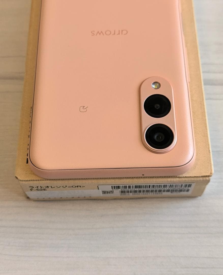♡良品♡ arrows We2 F-52E 国内版 シムフリー