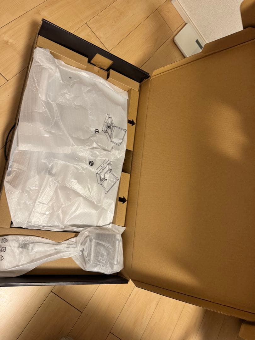 Dell 27インチ 2Kモニター U2722D